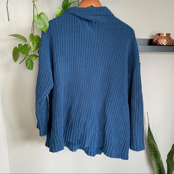 Aerie Chenille Blue Oversized Sweater - Picture 3 of 6